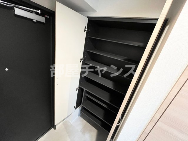 ロイヤルカーサ千種の収納