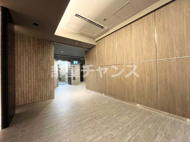 ロイヤルカーサ千種のロビー