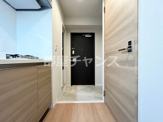 ロイヤルカーサ千種の玄関