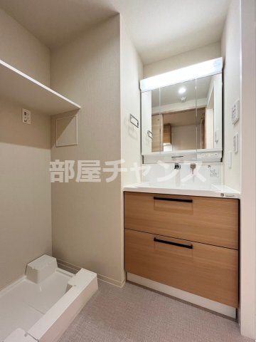 ロイヤルカーサ千種の独立洗面台