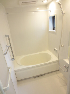 【浴室】 | クリスタルコートB棟