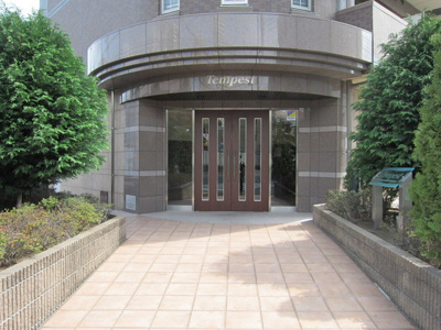 建物入口