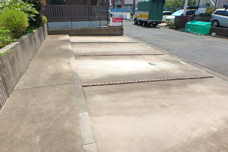 ★敷地内駐車場★（要空き確認）