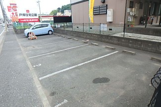 駐車場　要空き確認