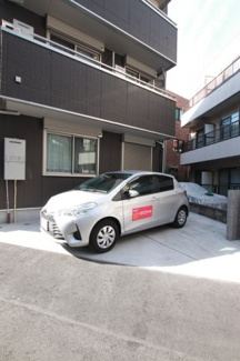 ★敷地内駐車場（有料・空き区画要確認）★