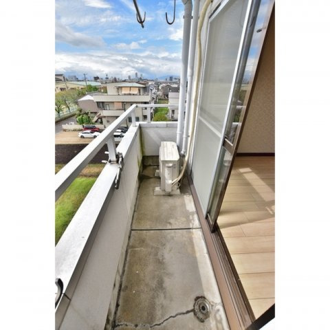 ＳＫＹＰＩＥＲ・ＳＯＬＯのバルコニー