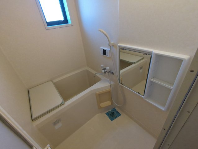 エクセル岸　Ｂ棟の浴室