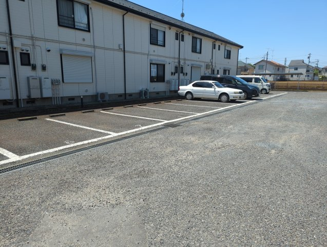 エクセル岸　Ｂ棟の駐車場