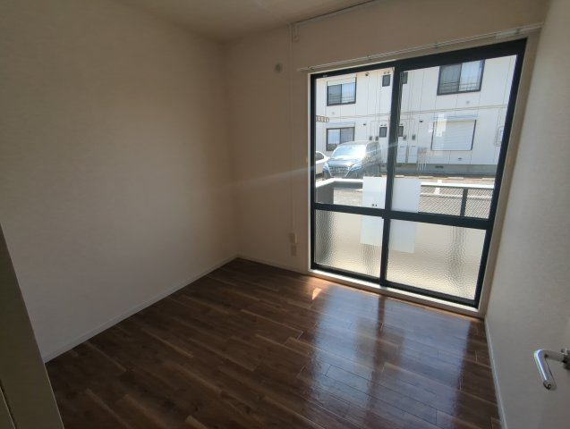 エクセル岸　Ｂ棟の洋室