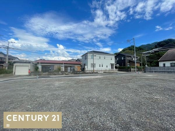 海南市鳥居の売地のその他|生活便利！小学校、コンビニ、海南駅、ドラックストアまで徒歩圏内！
交通量の少ない閑静な住宅街で安心です！
