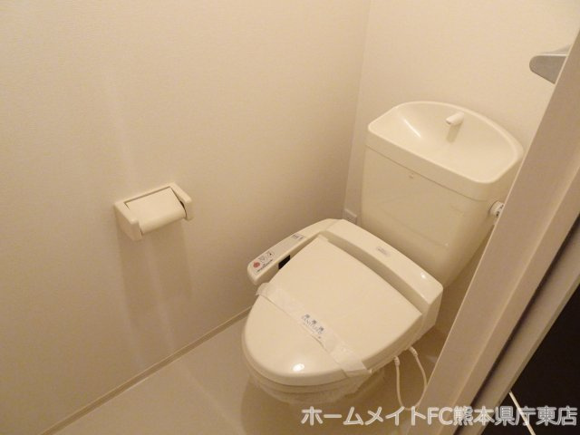 熊本市東区下江津７丁目のアパートのトイレ