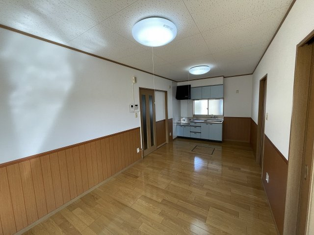 ハイツAmiの居間・リビング