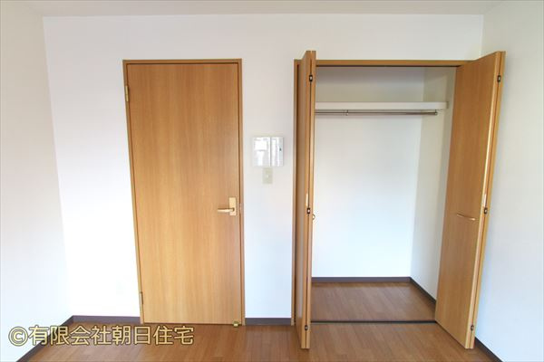 呉市広中町の賃貸マンションの収納