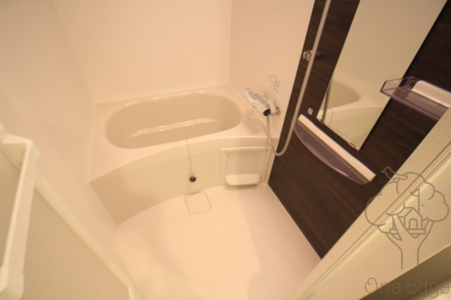GRAND CINQ02の浴室