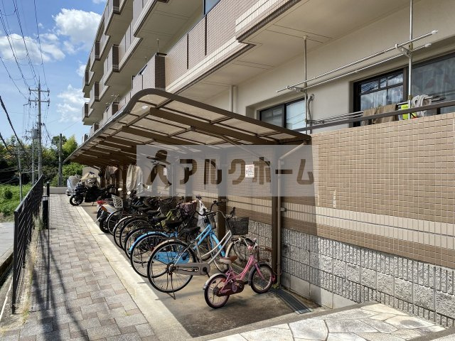 グレープヒル安堂のその他共用部分|グレープヒル安堂　共用部分　駐輪場