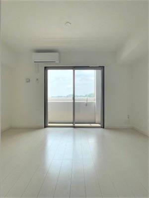 【居間・リビング】 | LIBTH平尾Ⅱ | 別号室の写真になります。現況優先。