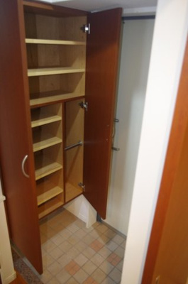 【収納】 | シャローム天神北 | 別号室の写真になります。現況優先。