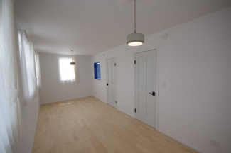 【洋室】 | 宇都宮市針ヶ谷町　戸建 | ２階洋室、10.5帖