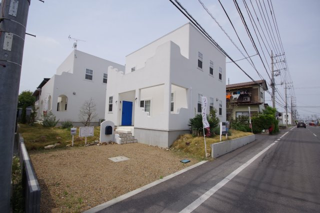 宇都宮市針ヶ谷町　戸建の前面道路含む現地写真|東側公道6.5ｍに接道