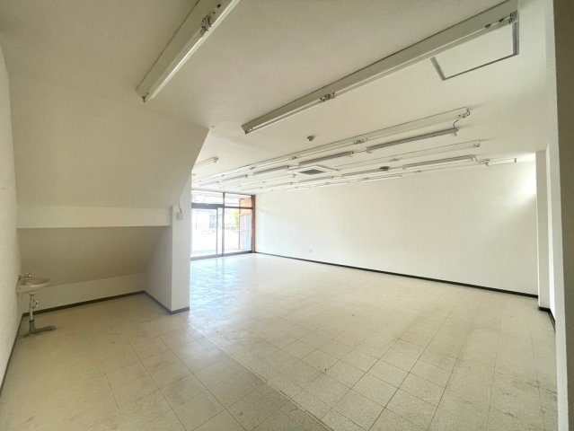 井上町貸店舗・事務所の内装