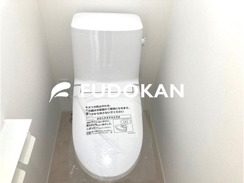 山形市吉原南建売住宅のその他|節水タイプのトイレは水道代の節約に繋がります。