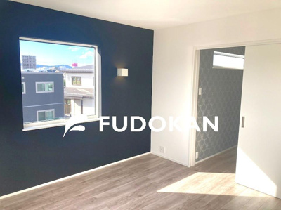 【和室】 | 山形市吉原南建売住宅 | 大きいベットを置いてもスペースの取れる寝室です。