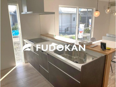 【キッチン】 | 山形市吉原南建売住宅 | 広々ワイドなキッチンは料理がしやすく快適です。