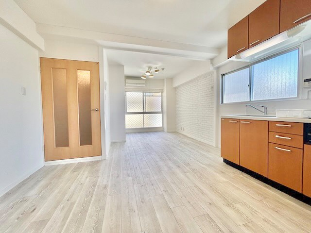 水武ビルの居間・リビング|前回イメージ