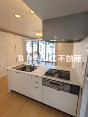 アーバネックス淀屋橋　BRAVI不動産のキッチン