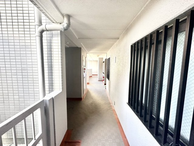 レックスユウ宮城野のその他共用部分|住戸階廊下