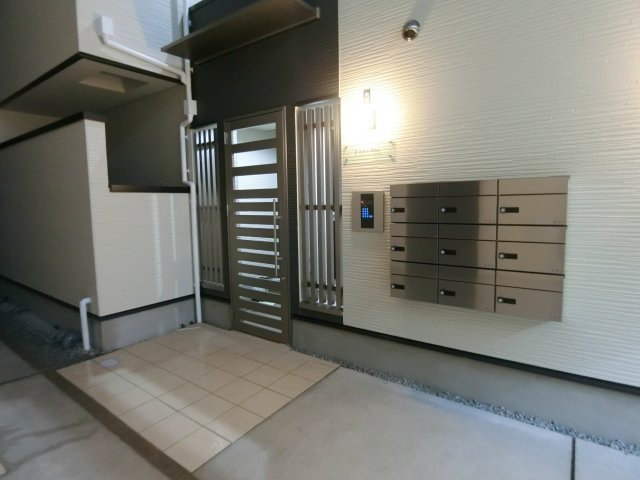 【エントランス】 | F mirai bliss