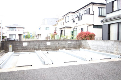 駐車場（空き・サイズ要確認）