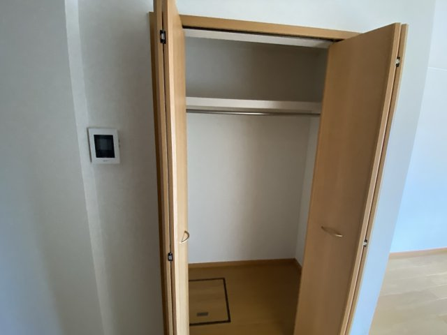 スイート　ガーデンⅡの収納
