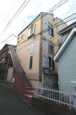 ユナイト子安イザベラの丘の外観