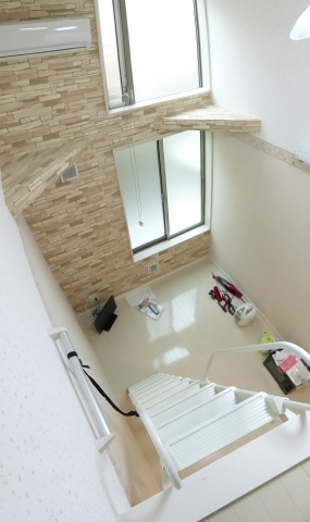 ユナイト子安イザベラの丘の居間・リビング|同タイプ参考写真です。