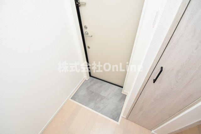 モアナ長瀬町の玄関
