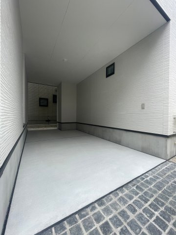 MIRASUMO瑞穂区花目町208②全2棟＜新築一戸建て仲介手数料無料＞の駐車場|仲介手数料キャンペーン実施中です♪詳細は弊社ホームページもしくはスタッフまでお気軽にお問合せ下さいませ♪ お役に立てる自信があります♪