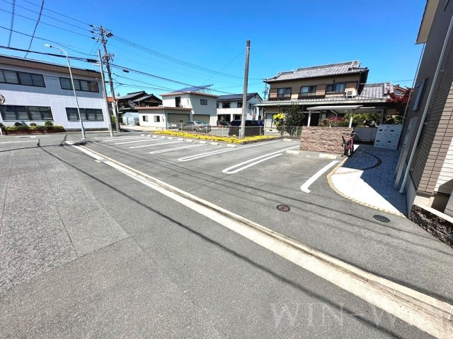 プランドール スギ Aの駐車場