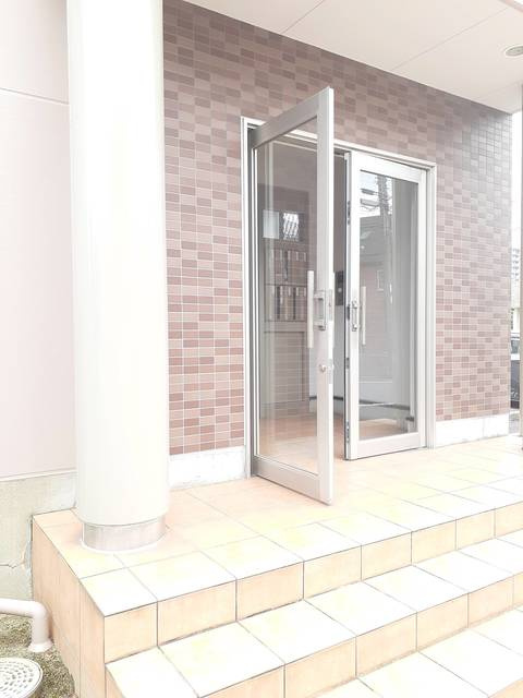 パーク東新のロビー