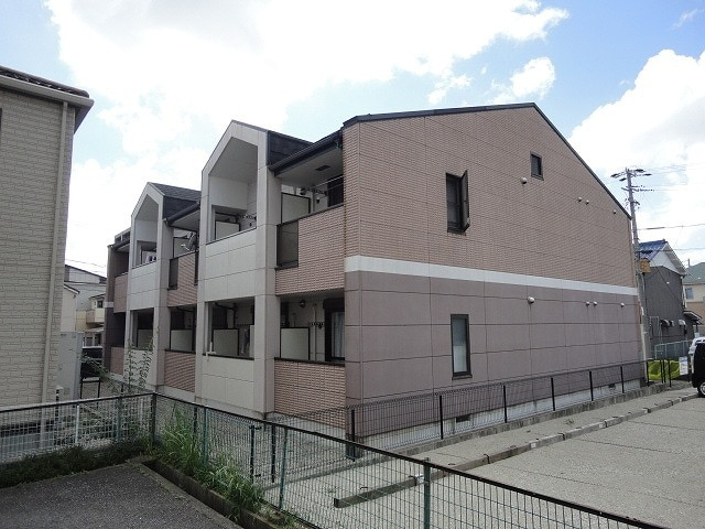 パーク東新の駐車場