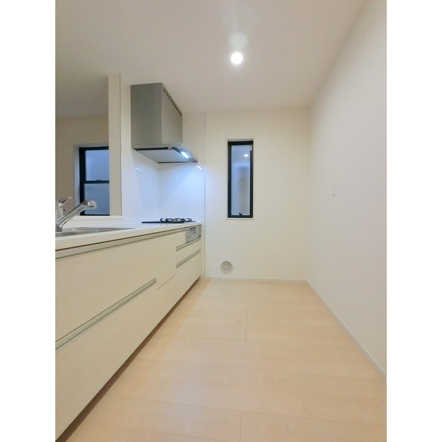 さいたま市岩槻区南平野３丁目の一戸建てのキッチン|キッチンでお料理をお楽しみください