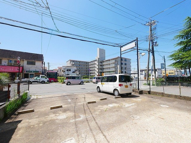 古橋ビルの駐車場