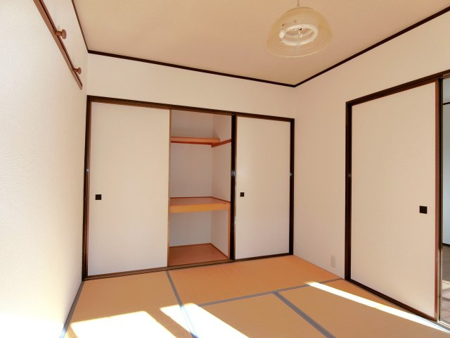 わかしおハイツB棟の和室