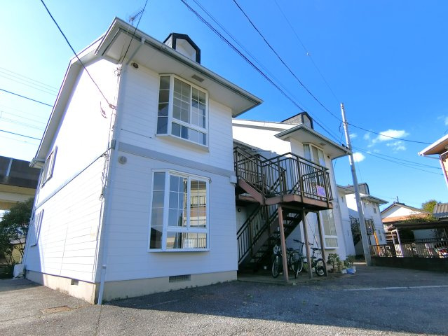 わかしおハイツB棟の外観