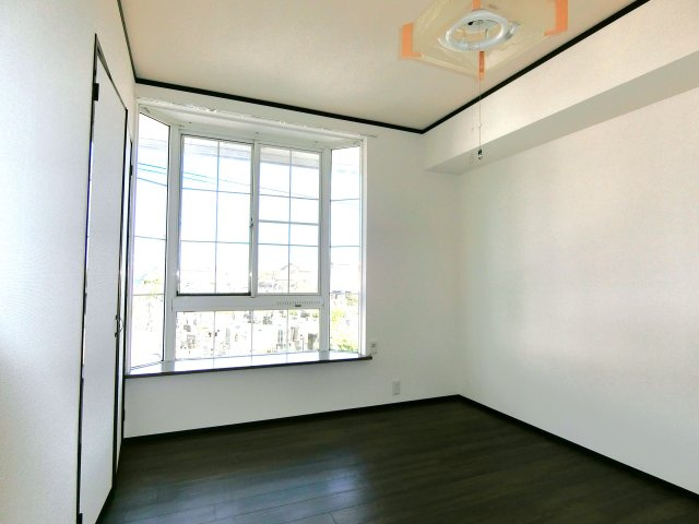 わかしおハイツB棟の洋室