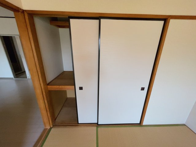 塚本ビルの収納