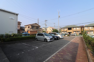 【駐車場】 | サンファミールB棟