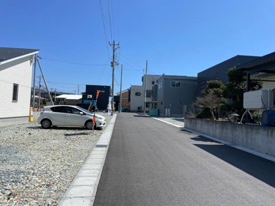 【前面道路含む現地写真】 | 東根市六田建売住宅【Z空調】 | 前面道路になります。