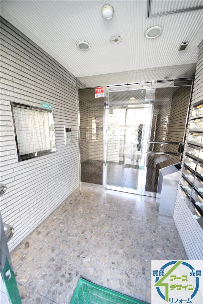 ベルゲンハイツ明石のエントランス