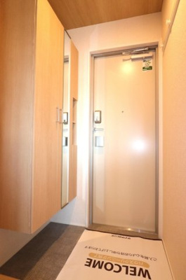 【玄関】 | Ｄ－ＲＯＯＭ清水新居Ⅰ